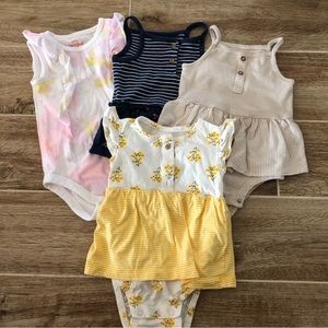 Bodysuits set of 4